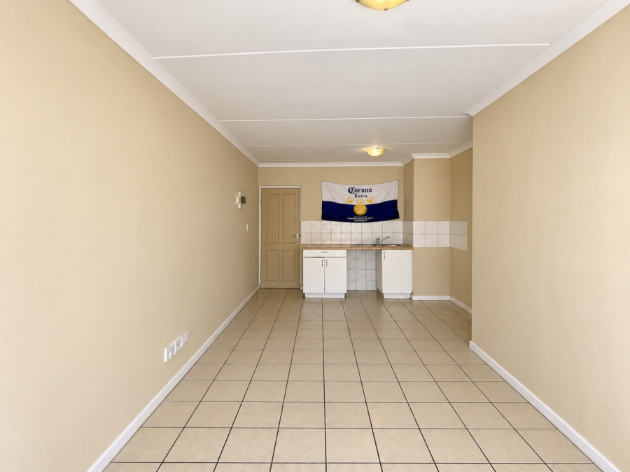 1 Bedroom Property for Sale in Maitland Western Cape